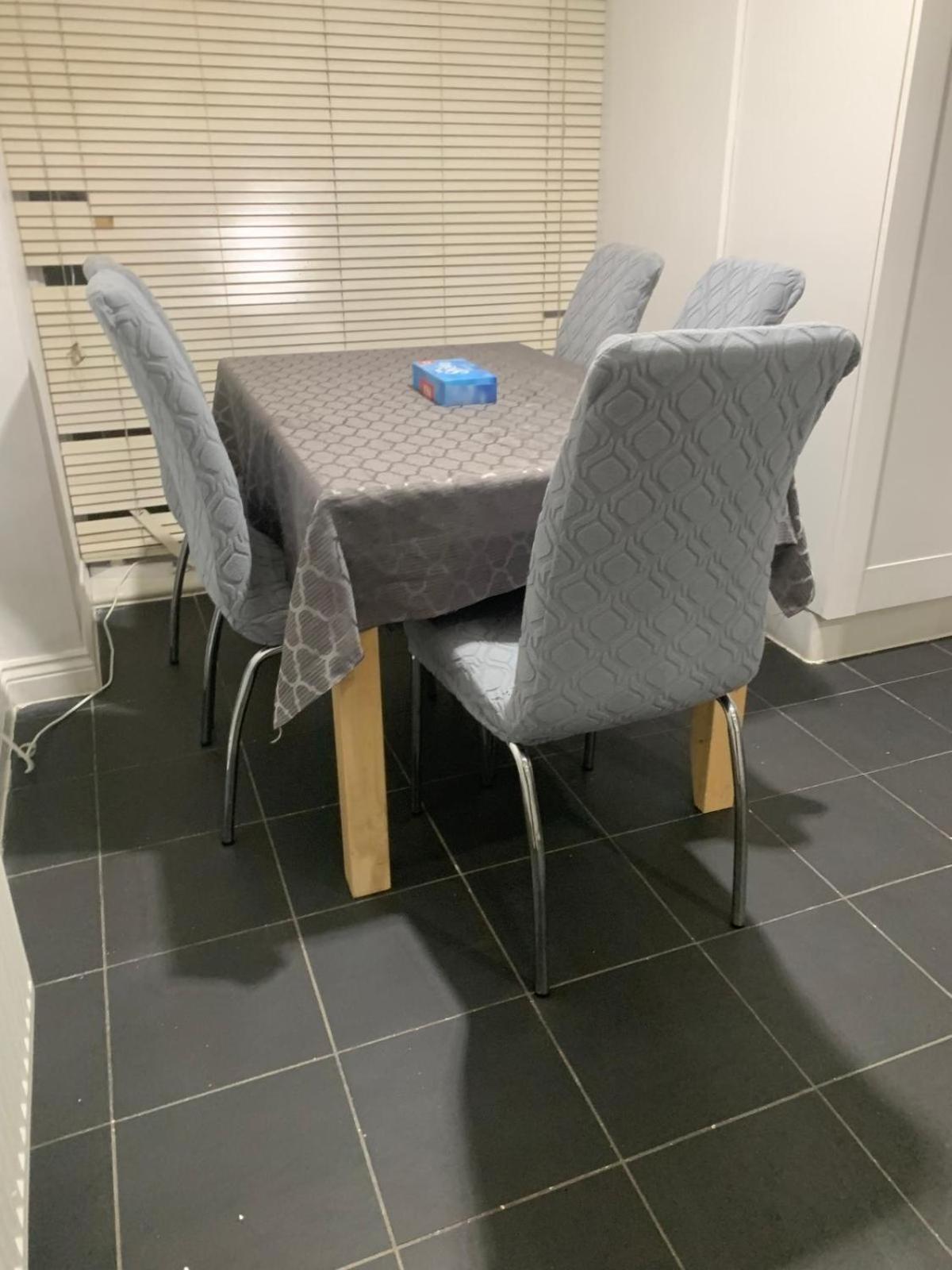 3 Bedroom Home Near Windsor Castle, Legoland, & Heathrow 슬라우 외부 사진